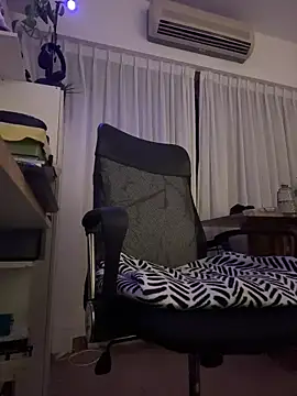 Snapshot of Domfetishx chatting on 11/28/25, 06:16 Domfetishx online show from 11/28/25, 06:16