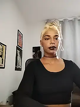 Helenoir online show from 04/23/26, 12:29