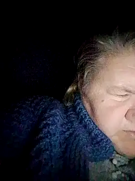 LusiyaGold5 online show from 11/21/25, 07:34