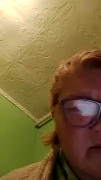 LusiyaGold5 online show from 12/16/25, 03:55