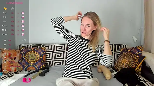 Snapshot of Amalia_Mio chatting on 11/09/25, 08:01 Amalia Mio online show from 11/09/25, 08:01