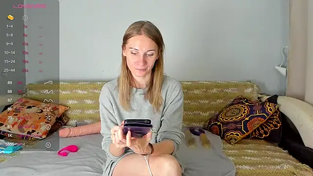 Snapshot of Amalia_Mio chatting on 11/28/25, 11:02 Amalia Mio online show from 11/28/25, 11:02