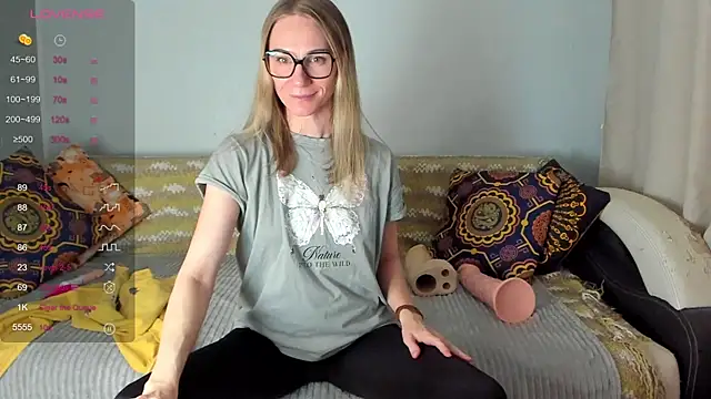 Snapshot of Amalia_Mio chatting on 12/05/25, 08:23 Amalia Mio online show from 12/05/25, 08:23