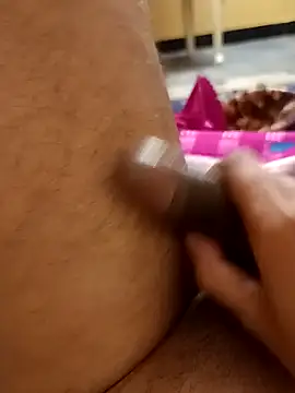 Snapshot of iamgudi1@xh chatting on 10/31/25, 07:20 iamgudi1xh online show from 10/31/25, 07:20