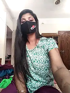 Queen-Any online show from 10/08/25, 11:08