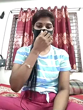 Queen-Any online show from 10/12/25, 03:22