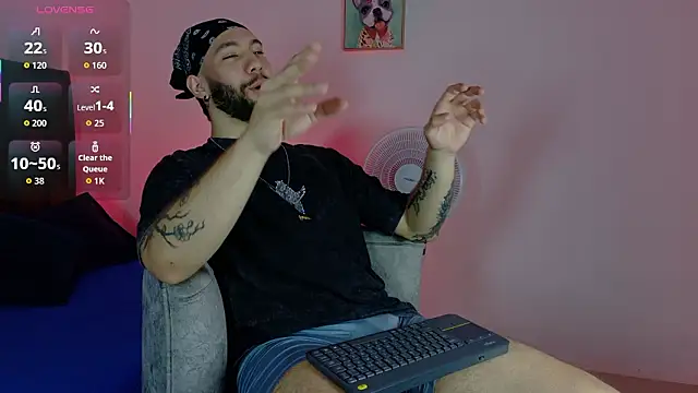 angel kyrozz online show from 03/18/26, 07:06