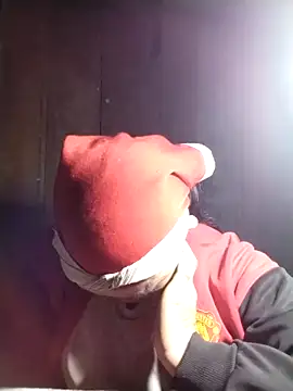 Snapshot of sumaybae chatting on 11/01/25, 02:52 sumaybae online show from 11/01/25, 02:52