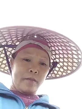 Snapshot of sumaybae chatting on 11/12/25, 09:10 sumaybae online show from 11/12/25, 09:10