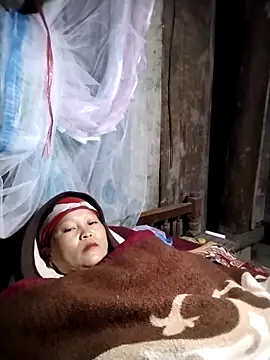 Snapshot of sumaybae chatting on 11/28/25, 09:17 sumaybae online show from 11/28/25, 09:17