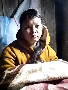 Snapshot of sumaybae chatting on 12/01/25, 05:18 sumaybae online show from 12/01/25, 05:18