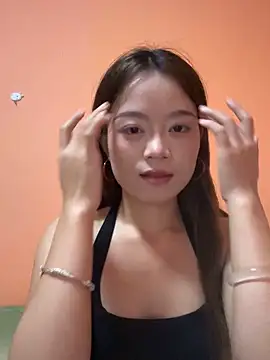 qingzi1218 online show from 10/05/25, 09:07