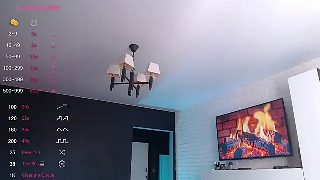 Jade Lumin online show from 10/26/25, 12:11