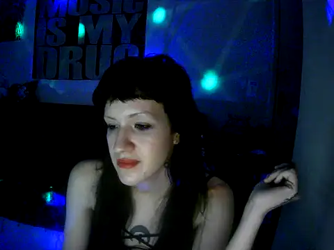 Snapshot of gothgf chatting on 11/16/25, 01:55 gothgf online show from 11/16/25, 01:55