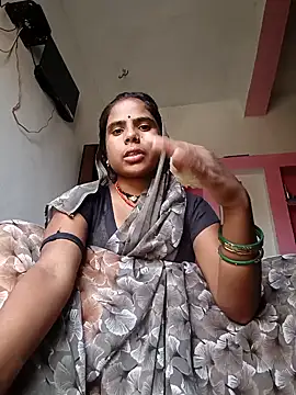 Snapshot of Pabitra_cute chatting on 10/09/25, 03:04 Pabitra cute online show from 10/09/25, 03:04