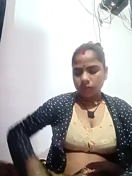 Snapshot of Pabitra_cute chatting on 10/28/25, 02:31 Pabitra cute online show from 10/28/25, 02:31