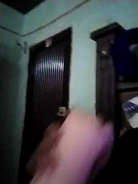 veintitres23 online show from 04/12/26, 08:52