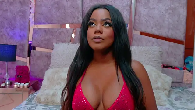 Snapshot of LorraiineJohnson chatting on 10/18/25, 04:41 LorraiineJohnson online show from 10/18/25, 04:41