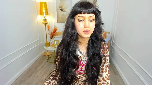 TiffanyYounge online show from 04/03/26, 12:14