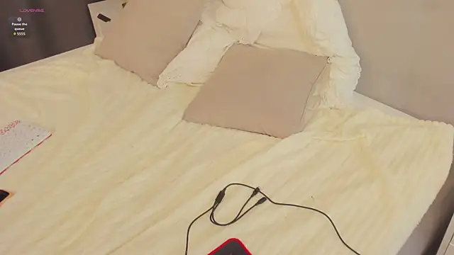 Jessie Rayne online show from 04/23/26, 04:03