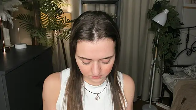 ThelmaJusto online show from 11/23/25, 03:12