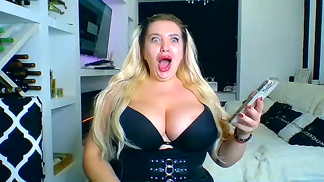 evedanger online show from 10/27/25, 10:36