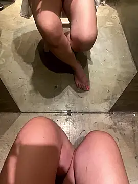 melisss2 online show from 12/16/25, 03:50