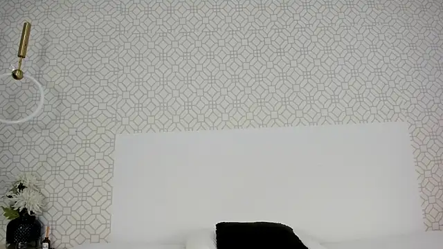 MarcelaCortes online show from 04/08/26, 09:37