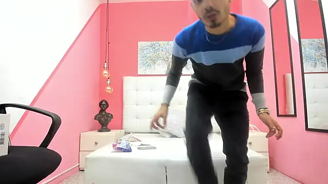 Timothe Evans online show from 10/29/25, 09:27