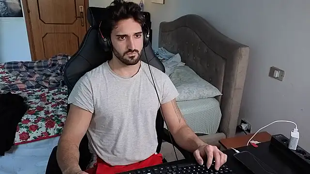 Al3xox02 online show from 01/16/26, 03:05