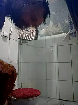 Snapshot of wellpauduro1994 chatting on 10/06/25, 10:29 wellpauduro1994 online show from 10/06/25, 10:29