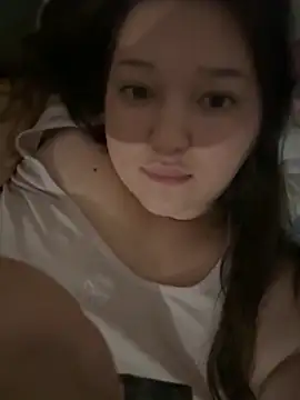 Twinklelove25 online show from 10/06/25, 10:40