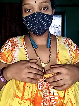 Snapshot of Shiyalsen chatting on 11/25/25, 12:54 Shiyalsen online show from 11/25/25, 12:54