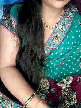 Rashmi 011 online show from 04/17/26, 11:52