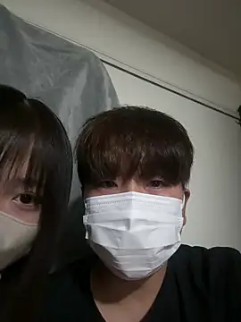 CoYu-528 online show from 10/09/25, 01:20