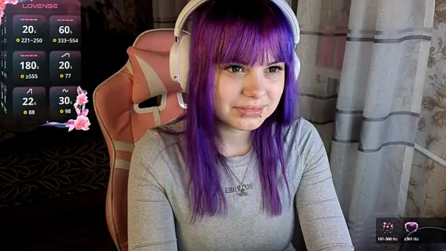 KristiBloom online show from 04/08/26, 10:54