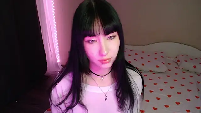 NaemiiBlush online show from 11/12/25, 07:42