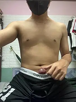 Boyshuaaa online show from 10/27/25, 02:43