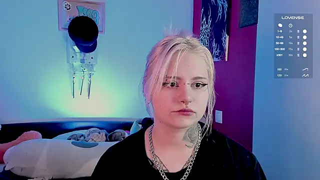 bixxxiz online show from 10/17/25, 09:23