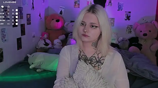 bixxxiz online show from 11/19/25, 11:10