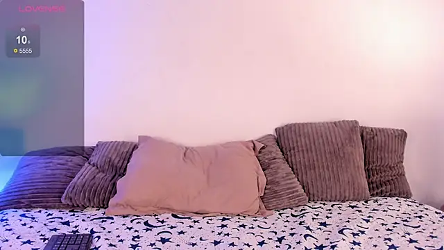 MiaNyxara dh online show from 12/19/25, 08:27