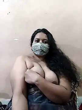 Mallika-collage online show from 04/06/26, 01:14