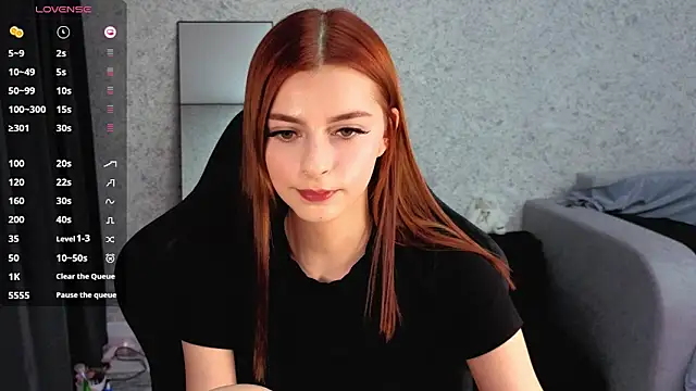 kitti sweett online show from 11/02/25, 02:41