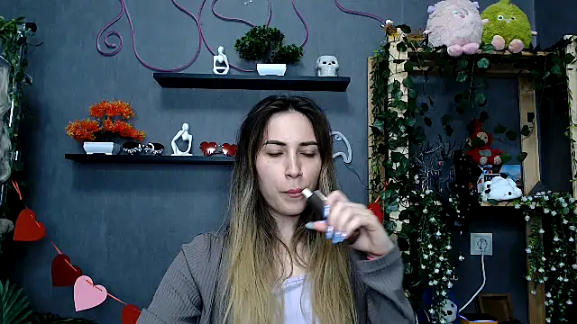Snapshot of Walleriana chatting on 10/10/25, 12:59 Walleriana online show from 10/10/25, 12:59