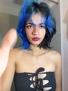 sukulaurens online show from 04/28/26, 08:47