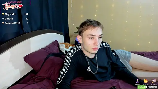 felixcurt69 online show from 04/24/26, 04:53