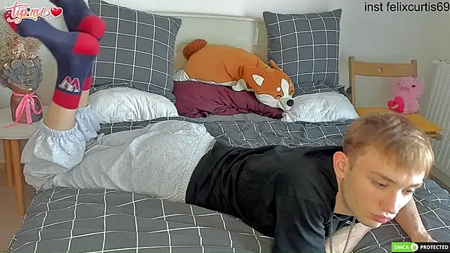 felixcurt69 online show from 06/22/26, 11:18