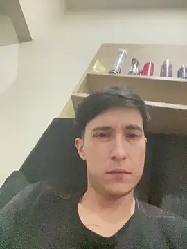 Snapshot of nicollylazulli chatting on 11/15/25, 03:59 nicollylazulli online show from 11/15/25, 03:59