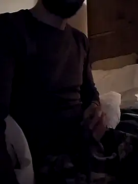 Snapshot of felipelon07 chatting on 12/02/25, 12:16 felipelon07 online show from 12/02/25, 12:16