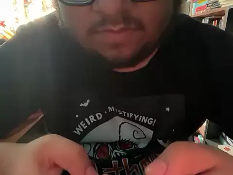 LeonHot8502 online show from 04/06/26, 07:37